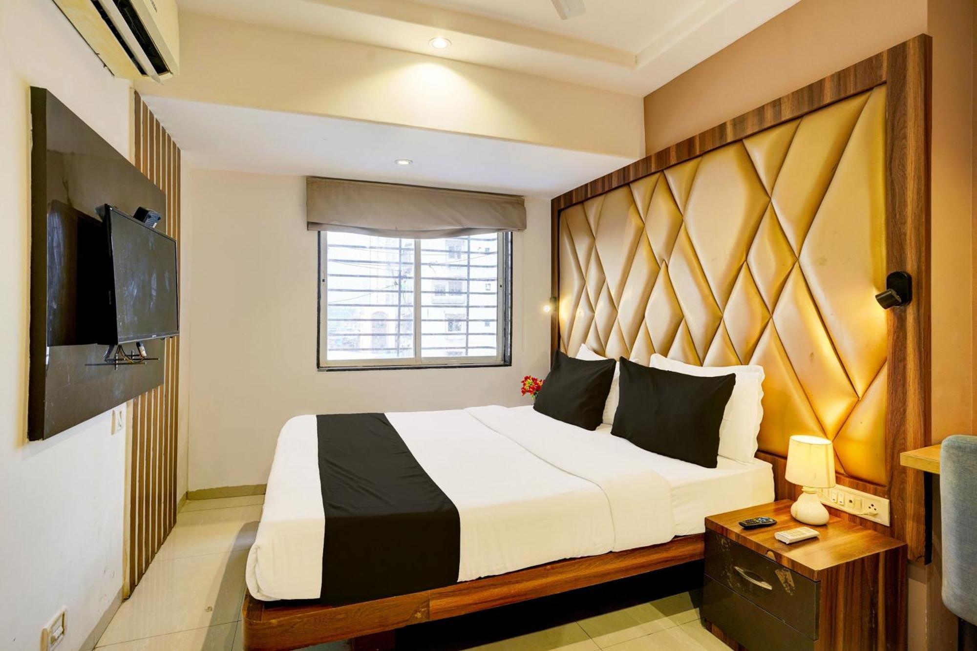 FabHotel Park Palace Mandvi Mumbai Exterior foto