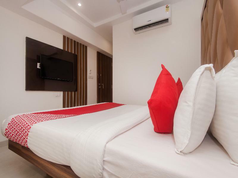 FabHotel Park Palace Mandvi Mumbai Exterior foto
